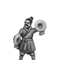 Musician with cymbal (28mm)