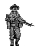 Mechanised infantry in boonie hat with RPD LMG (28mm)