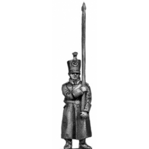 Musketeer standard bearer, shako, greatcoat (18mm)