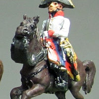 Mounted officer, cocked hat (18mm)