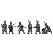 Foot artillery crew in greatcoats, loading (18mm)