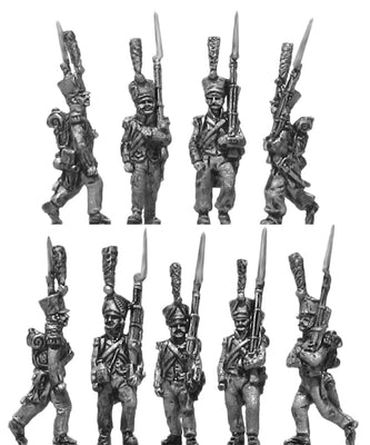 Grenadier, covered shako, march attack (18mm)