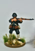 NEW - Japanese Naval Landing Infantry with rifle (28mm)
