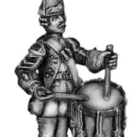 1756-63 Saxon Grenadier drummer, at attention (28mm)