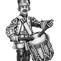 1761-78 Saxon Grenadier in Austrian bearskin, drummer, marching (28mm)