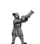 Musician with horn (28mm)