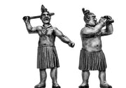 Maori musicians with bullroarer or conch (28mm)