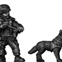 German Bundeswehr military working dog and handler (28mm)