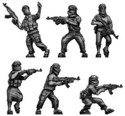 Masked Somali gunmen with AK47 (28mm)