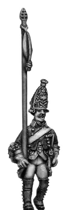 Russian Grenadier standard bearer, coat - no lapels, marching (28mm)