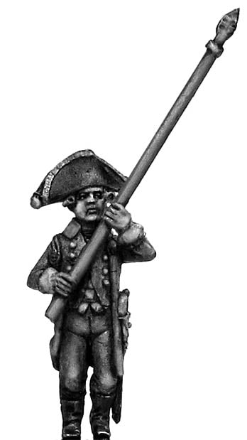 Russian Jager NCO standard bearer marching (28mm)