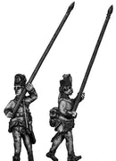 Hungarian Fusilier standard bearer, marching, casquet  (28mm)