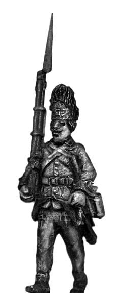 Hungarian Grenadier NCO, marching, bearskin (28mm)
