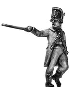 Hungarian Infantry/Grenz officer in action pose in kasket hat (28mm)