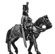 Dragoon officer at rest (28mm)