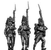 Chasseur c1793-1800, ragged campaign uniform, bicorne, short (28mm)