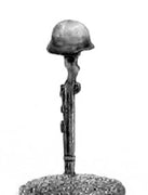 German infantry helmet on rifle (28mm)