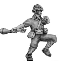 Japanese with anti-tank grenade, skrim helmet (28mm)