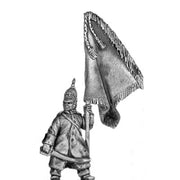 Russian Infantry Standard Bearer in greatcoat and helmet (18mm)