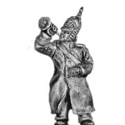 Russian Infantry Bugler in greatcoat and helmet (18mm)