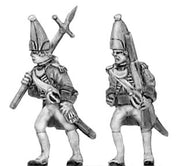 Grenadier officer in mitre (18mm)