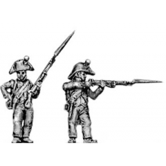 Fusilier, firing and loading (18mm)