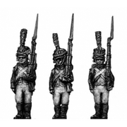 Young Guard, 1809-12 uniform, at attention (18mm)