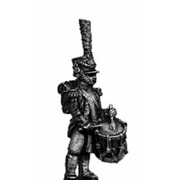 Young Guard drummer, 1809-12 uniform (18mm)