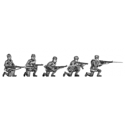 Soviets in caps, kneeling (20mm)