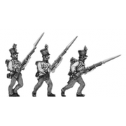 Hungarian fusilier, shako, advancing (18mm)