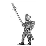 Colour guard sergeant, with spontoons (18mm)