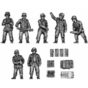 10.5cm Field artillery crew and accessories (20mm)