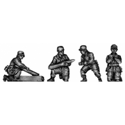 Fallschirmjager 7.5cm Pak40 crew (20mm)