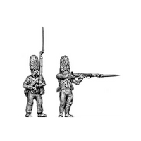 Grenadier, fur cap, firing and loading (18mm)