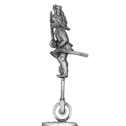 Cuirassier officer on unicycle in helmet (28mm)